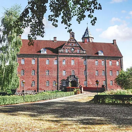 Gorgeous In Grenaa With Kitchen * Brondstrup
