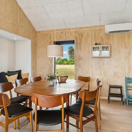 Gorgeous In With Kitchen