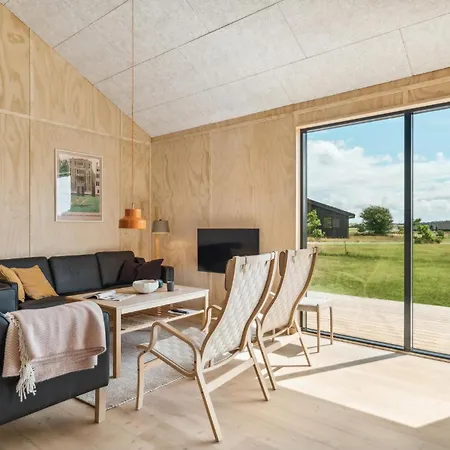 Tatil Evi Gorgeous In Grenaa With Kitchen Brondstrup